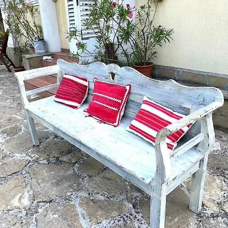 Semesterbostad Nadaskuti Haz