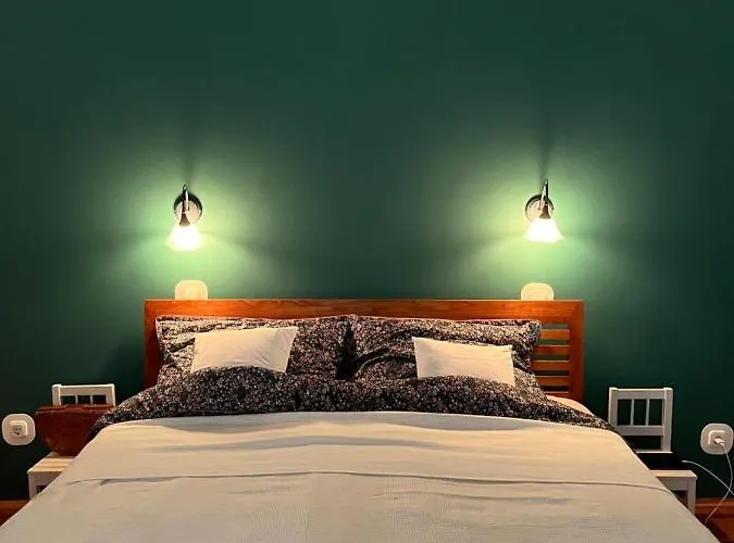 別荘 Nadaskuti Haz *